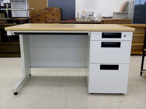 北海度/千歳市 プラス スチール OA デスク① SP-126D-3 幅120×奥行70×高さ70㎝ PCデスクなどに 近郊配送/店頭でのお渡し大歓迎