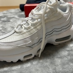 NIKE エアマックス95ホワイトの画像