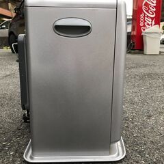 石油ファンヒーター　3.2kw  小型　整備済　【中古】の画像