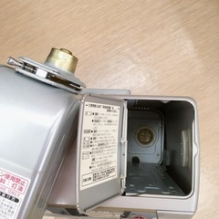 石油ファンヒーター✨(株)コロナ　GT-326E3✨2006年製✨動作確認済み✨中古品【こちらは店舗です。浜村鹿野温泉ICから3分 買取本舗 宮本リサイクル 営業時間９～１９時 定休日水曜のみ←連絡できませんm(_ _)m】の画像