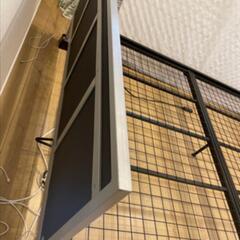 ベッドフレームの画像
