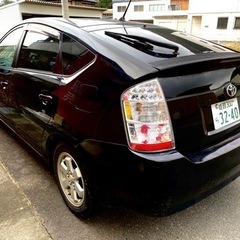 トヨタ　プリウス　ハイブリッド車　黒色　ブラック　202 の画像