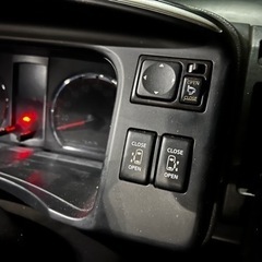 日産　セレナ　現場の足用などの画像