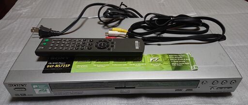 《売却済》【家電】〔Region 1〕 DVDﾌﾟﾚｰﾔｰとDVD 12枚まとめて