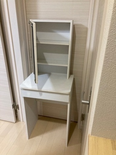 鏡台