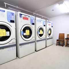 コインランドリーサクラ 門前仲町 24時間オープンのかんたん便利なランドリー - 地元のお店