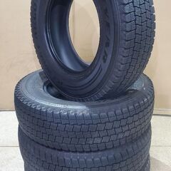 ◆◆SOLD OUT！◆◆　工賃込み♪ハイエースやキャラバンに☆超バリ山スタッドレス☆グッドイヤー☆195/80R15 107/105L LT☆別途でホイール有ります☆