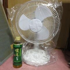 未使用新品同様　小型扇風機