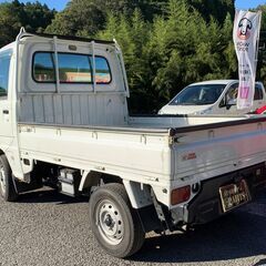 H13 サンバー軽トラ ⁂ ４ＷＤ．切替式．エアコン．５Ｆの画像