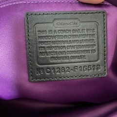 【ご相談中】coach ブラック　ハンドバッグ　ショルダーバッグ斜め掛けの画像