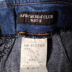 デニムのショートパンツの画像