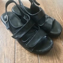 お譲り先決定！ナースシューズ　サンダル　黒