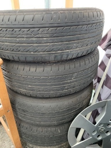 185/65R15  タイヤ　アルミホイール　4本セット　ホンダ純正　4穴  タイヤ4本とも溝半分くらいです。  細かい点が気になる方は事前によく確認下さい。