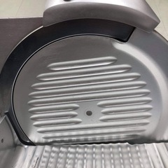 ★★おすすめ★★ CHUBU USED UNIVERSAL SLICERS MS25MB ,100V,プロシェフ ユニバーサルスライサー MS25MB 中古です。(実働)の画像