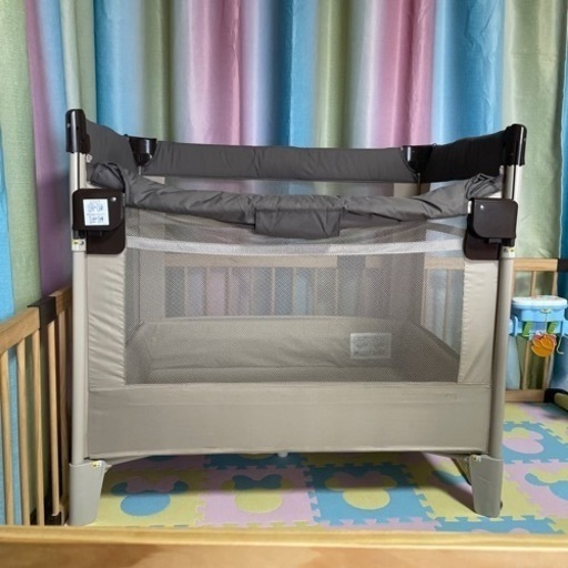 ベビーベッド　ココネルエアー