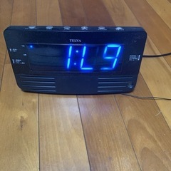 LEDアラームクロック　電源コンセント