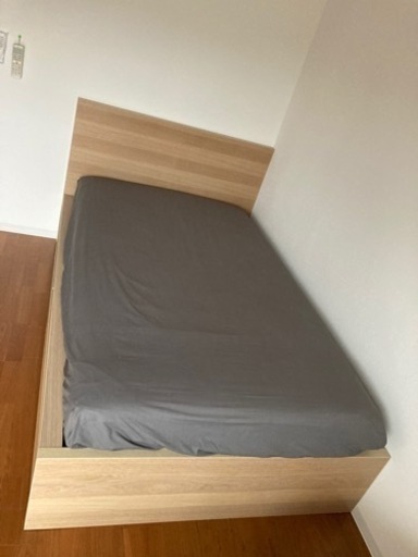 IEKAセミダブルのサイズベッド