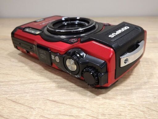 新札幌発 OLYMPUS オリンパス/Tough TG-5/防水デジタルカメラ/4K対応 GPS/レッド
