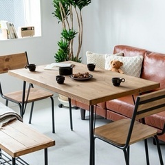 ダイニング　ダイニングテーブルセット　4人用　パイン無垢材　スチール 