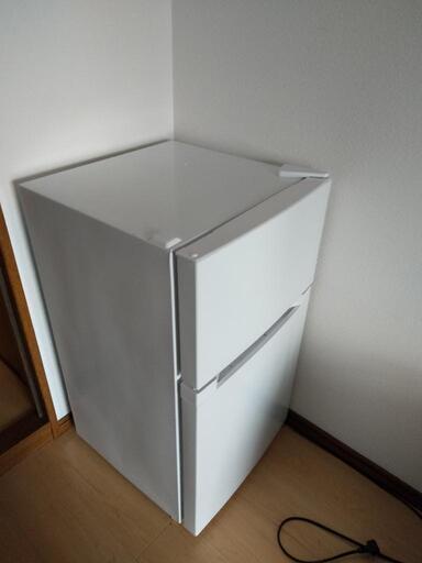 冷蔵庫売ります。