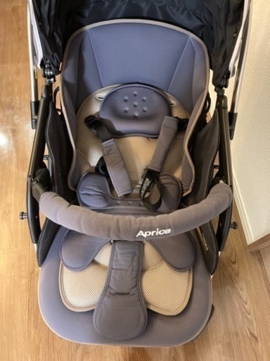 アップリカ オプティアクッションAB トラディショナルグレーGR キャスター 両対面式