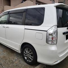 VOXY　煌Ⅱ　諸費用コミ★車検令和４年６月迄★８インチナビ★新品タイヤ★７人乗り★美車★格安にて！

の画像