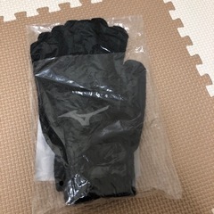 『値下げします！！』ミズノ　ハーフコート（青色）、手袋（紺色）　※ともに新品・未開封・非売品の画像