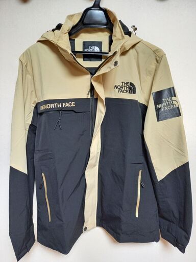 新品ノースフェースウィンドブレーカーを格安で（値下交渉大歓迎）