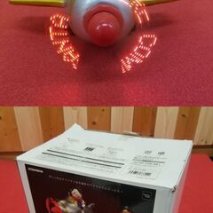 【 プロペラから素敵な文字が 】サインエアプレーン 「スノーマン」 クリスマス　MERRY CHRISTMAS/HAPPY HOLIDAYS/HERE COMES SANTAの画像