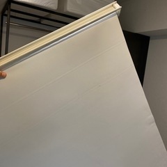白　ロールスクリーン　の画像