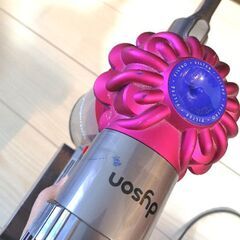 dysonハンディ掃除機＋電池(新品)の画像