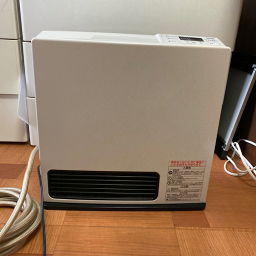 新品同様ガスファンヒータープロパン専用