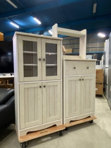 嬉しい2点セット!!1~2人暮らしに最適!!ミニ食器棚＆ミニレンジ台セット!!