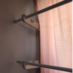  物干し 窓枠物干し 突っ張り 2段タイプ MW-260N アイリスオーヤマの画像