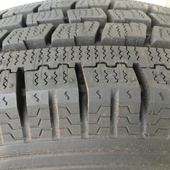 タイヤ　195/70 R15の画像