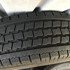 タイヤ　195/70 R15の画像