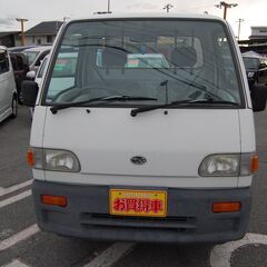☆自社ﾛｰﾝでもOK☆ｽﾊﾞﾙ　ｻﾝﾊﾞｰﾄﾗｯｸ！ﾊﾟｰﾄﾀｲﾑ4WDで便利！入庫しました！の画像