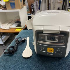 保証付き　タイガー　炊飯器　JAI-R551   リサイクルショップウルカウ　高津 炊きたて タイガー 炊飯器 マイコン 3合 JAI-R551 ホワイト
