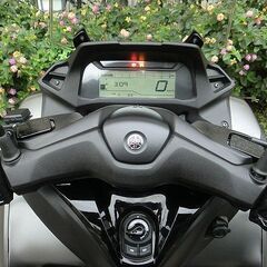 ★普通免許仕様トリシティ300 新古車級「走行19km」ワイドトレッド 車検5年10/19 ETC付★東京/大田区【下取OK】の画像