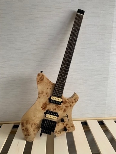 【ほぼ新品】EART ヘッドレスギター