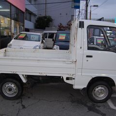 ☆自社ﾛｰﾝもOK☆ﾊﾟｰﾄﾀｲﾑ4WD！ｽﾊﾞﾙｻﾝﾊﾞｰﾄﾗｯｸ入庫しました！の画像