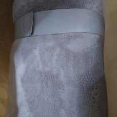 ブランケット　２４０✕２４０　KIRKLAND