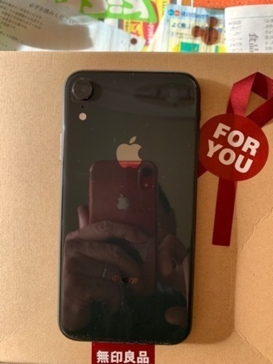 【お買得】iPhoneXRブラック６４Ｇ