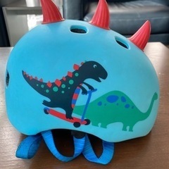 子供用ヘルメット　恐竜　48-53cm　1歳～3歳の画像