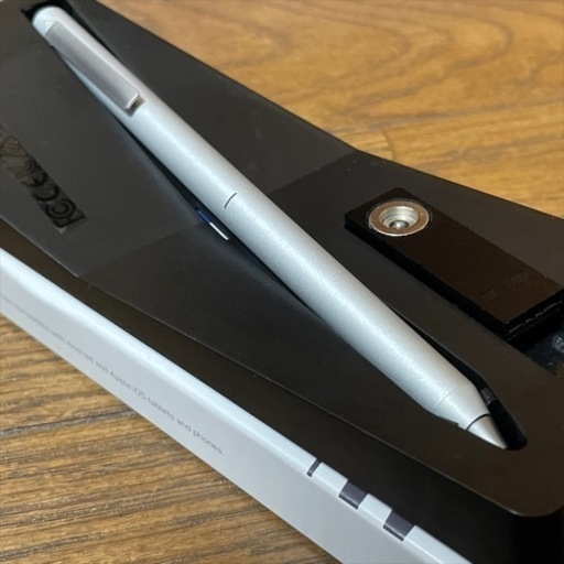 【美品•おまけ付•送料無料】iPad mini4 (SIMフリー)＋NEC LAVIE Tab E 