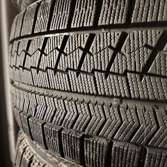 175/65R14 ４本　スタッドレス　冬タイヤの画像