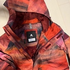 スノボドウェア上下セット（上：BURTON 、下：GRAVER CREEK） スノーウェア上下セット】人気ブランドのスノボウェア、スキー