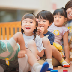 英語学童保育バイリンガルスタッフの画像