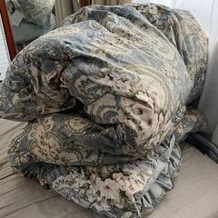 羽毛布団 ダブル 花柄 専用カバー付き 手渡し可能