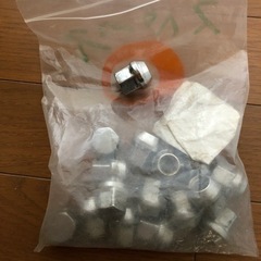 51)タイヤショートナット　軽自動車用